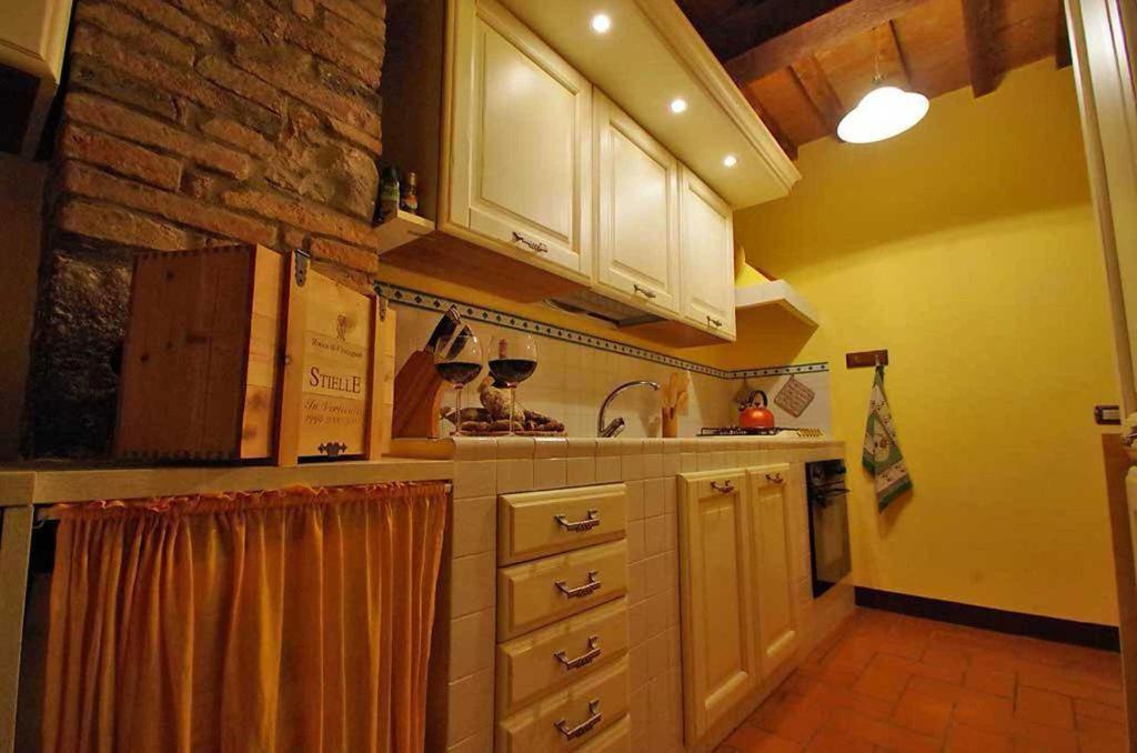 Cottage Le Ginestre Con Piscina In Val D'Orcia راديكوفاني المظهر الخارجي الصورة